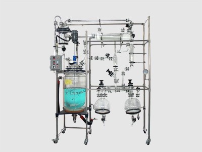 溶剂回收组合装置